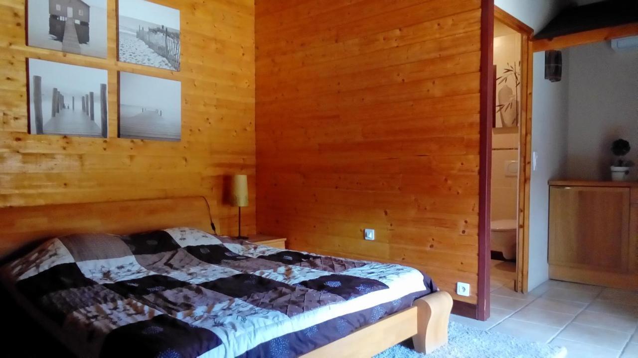 Hotel Le Domaine Des Papillons Beaujeu-Saint-Vallier-et-Pierrejux Exteriér fotografie